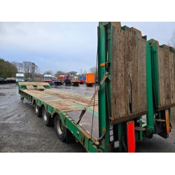 ANDOVER  low load trailer.